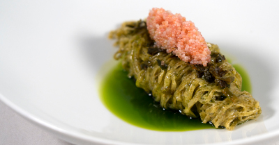 Seaweed and pasta with lumpfish roe